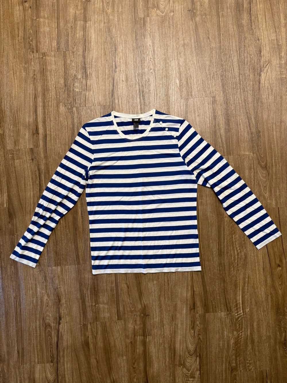 H&M Men’s Striped Long Sleeve shirt
